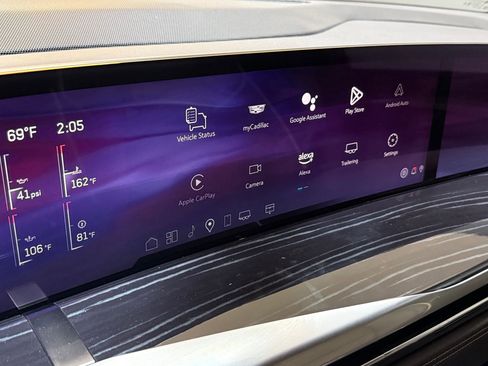 New 2025 Cadillac Escalade Sport w/ Touring Package image 32