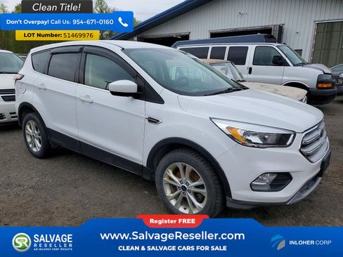 Used 2017 Ford Escape SE AWD/4WD image 5