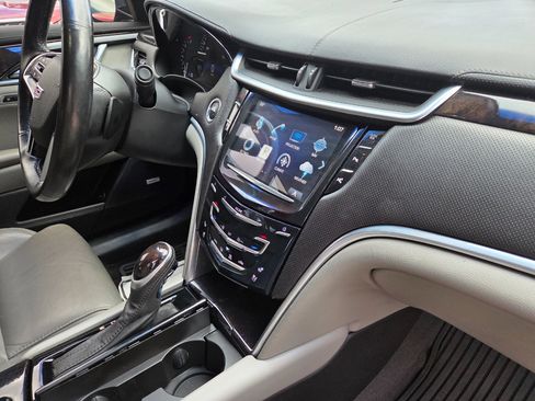 Used 2016 Cadillac XTS Luxury w/ Driver Awareness Package image 19