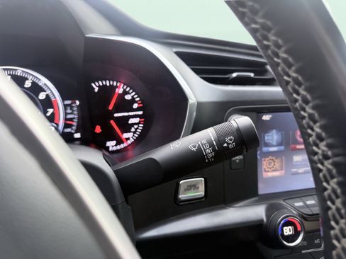 Used 2017 Chevrolet Corvette Stingray Coupe w/ Carbon Flash Badge Package image 41