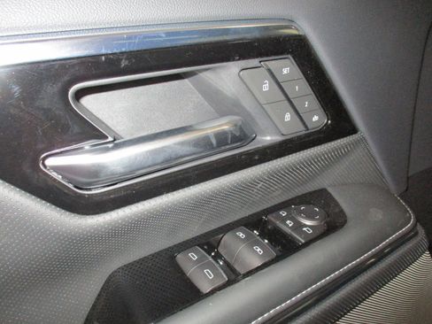 New 2025 GMC Sierra EV Denali image 14