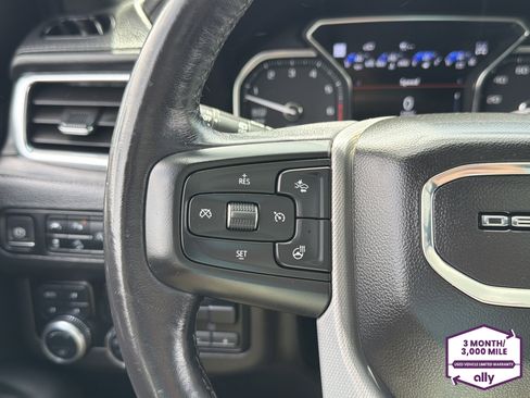 Used 2021 GMC Yukon Denali w/ Denali Ultimate Package AWD/4WD image 18
