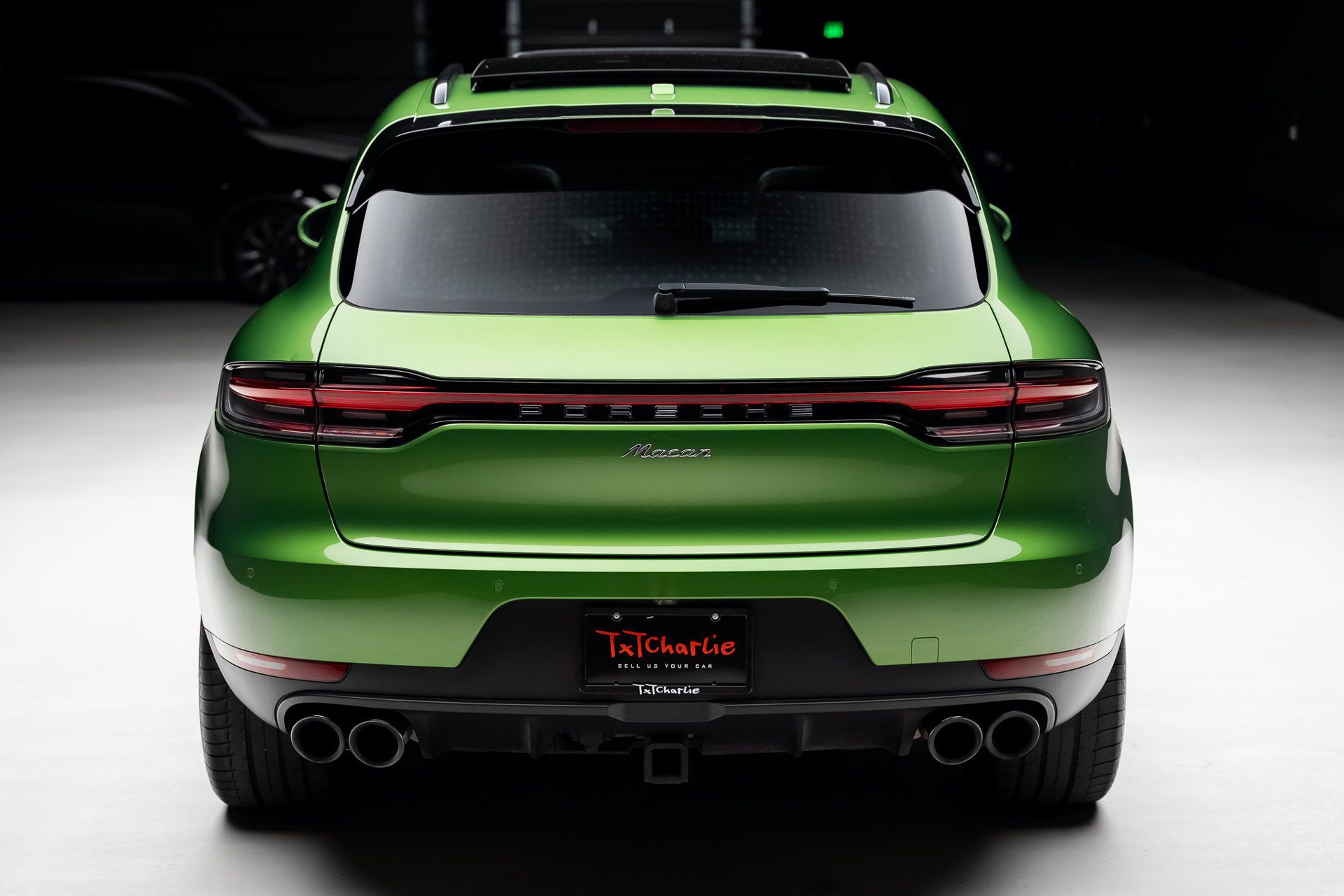 Used 2019 Porsche Macan AWD/4WD image 25