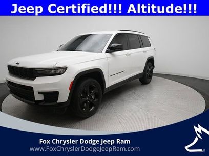 Used 2023 Jeep Grand Cherokee L Laredo