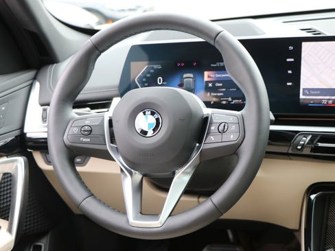 Certified 2025 BMW X1 xDrive28i w/ Technology Package image 30