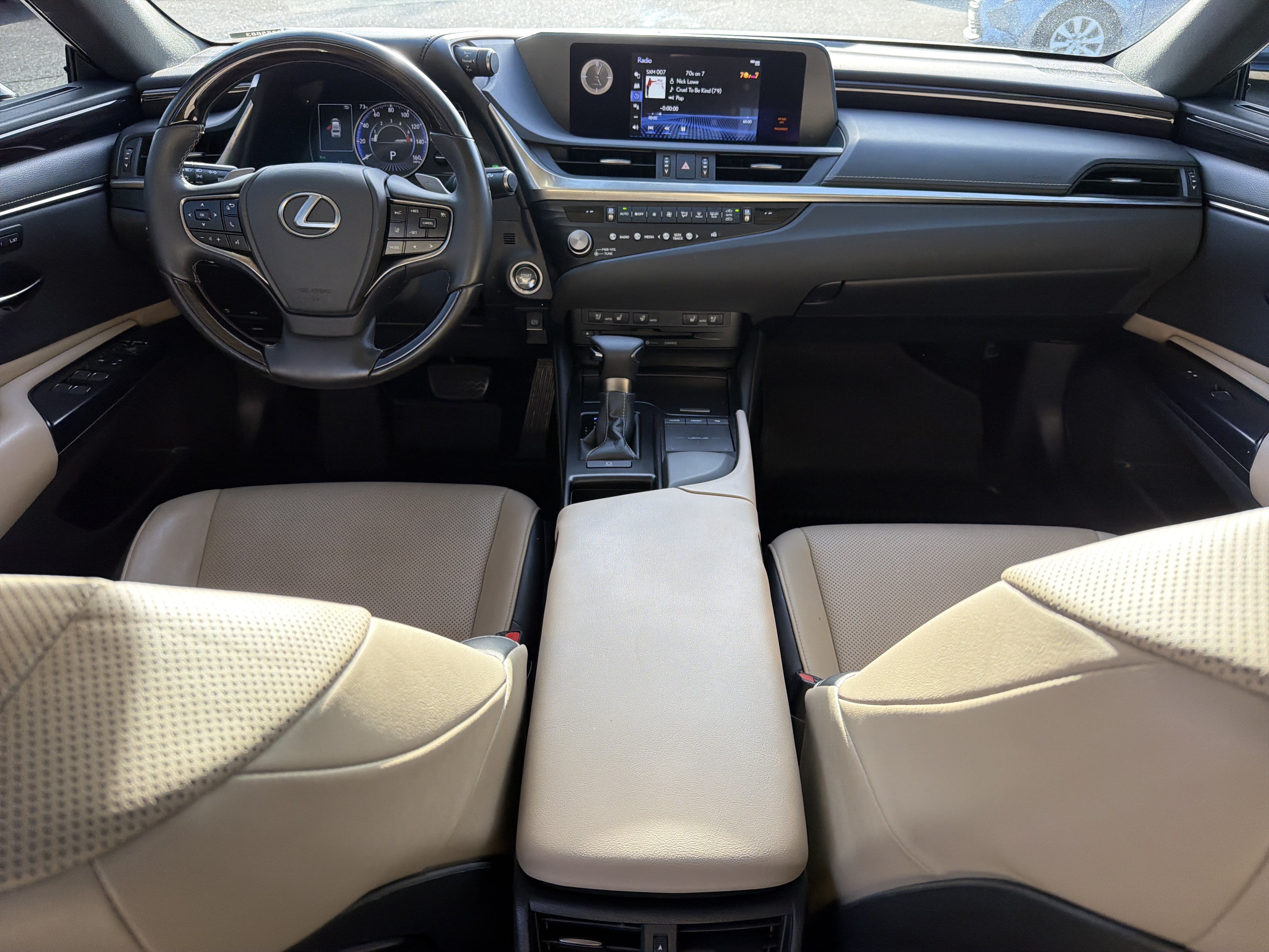 Used 2021 Lexus ES 350 w/ Premium Package FWD image 4