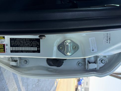 Used 2022 Toyota Camry XSE w/ Navigation Upgrade Package FWD image 22