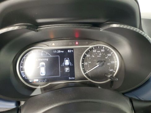 New 2025 Nissan Versa SV w/ Trunk Package image 26