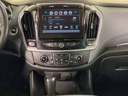 Used 2019 Chevrolet Traverse LT w/ LT Premium Package image 13