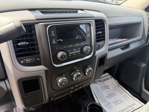 Used 2014 RAM 3500 Tradesman image 18