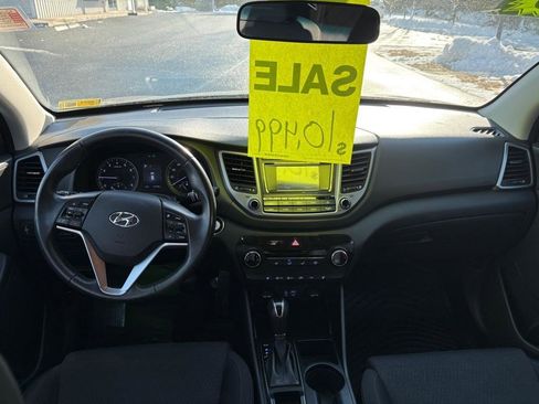 Used 2016 Hyundai Tucson Sport image 10