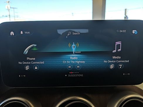 Used 2022 Mercedes-Benz GLC 300 4MATIC image 17