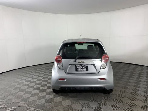 Used 2016 Chevrolet Spark LT image 8