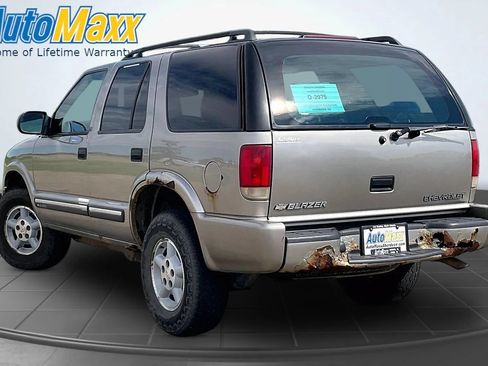 Used 2000 Chevrolet Blazer LS w/ LS Preferred Equipment Group AWD/4WD image 5