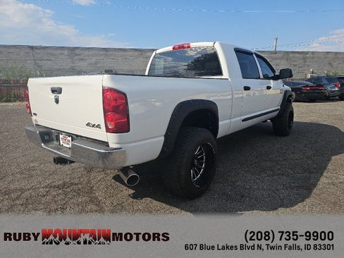Used 2009 Dodge Ram 2500 Truck SXT w/ Protection Group AWD/4WD image 7