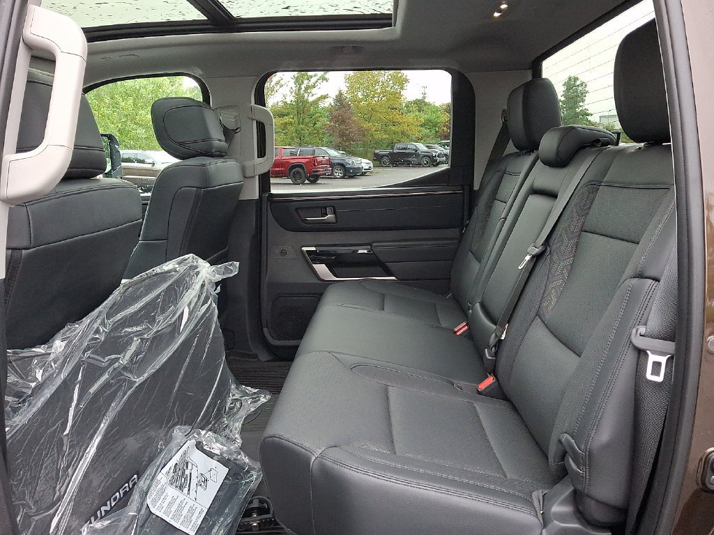 Used 2022 Toyota Tundra Limited AWD/4WD image 13