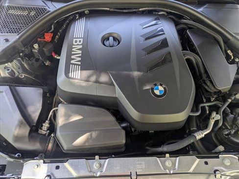 Used 2025 BMW 330i Sedan w/ Convenience Package image 18