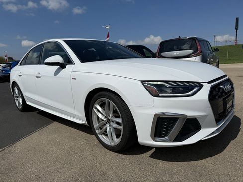 Used 2024 Audi A4 2.0T Premium Plus image 3