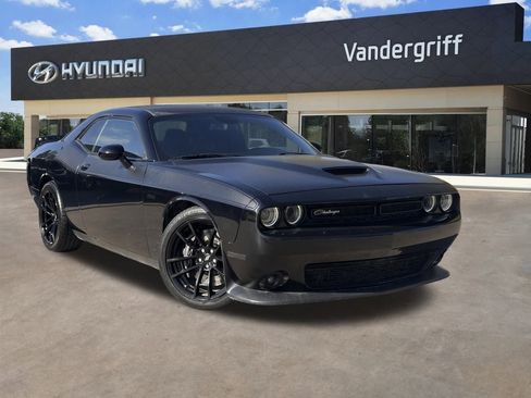 Used 2018 Dodge Challenger T/A image 1