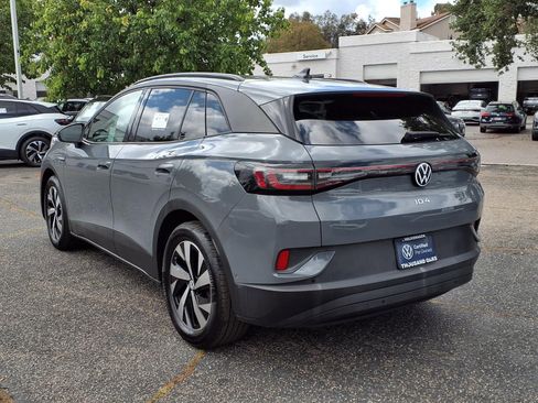 Certified 2023 Volkswagen ID.4 Pro image 7