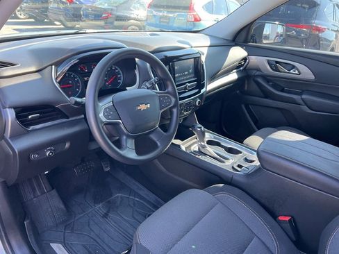 Used 2019 Chevrolet Traverse LS w/ LPO, Floor Liner Package AWD/4WD image 9