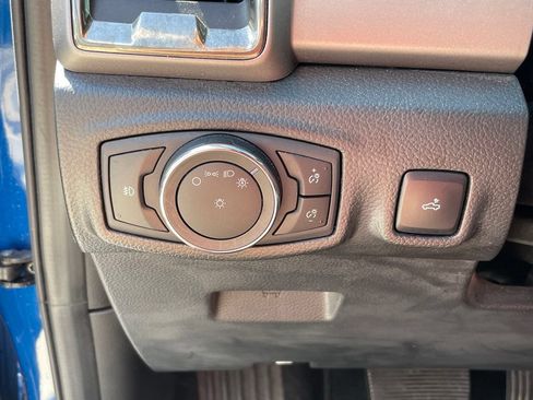 Used 2019 Ford Ranger XLT w/ Equipment Group 302A Luxury RWD image 12