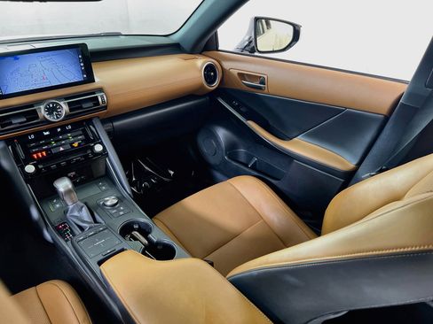 Used 2021 Lexus IS 300 AWD image 24