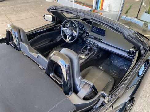 Certified 2024 MAZDA MX-5 Miata Grand Touring w/ Weather Package RWD image 35