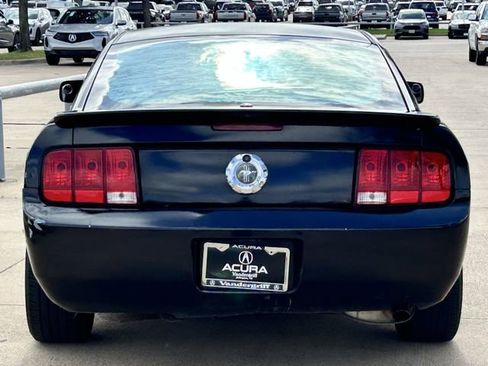 Used 2007 Ford Mustang Premium RWD image 5