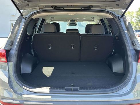 Used 2023 Hyundai Santa Fe SE FWD image 8