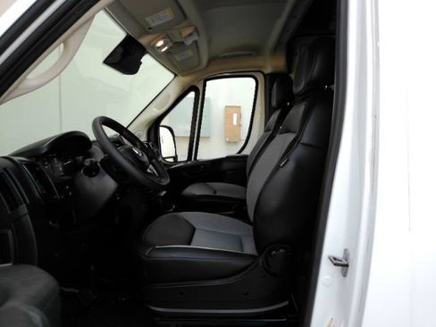 Used 2025 RAM ProMaster 3500 w/ Convenience Group FWD image 18