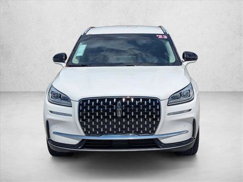 Used 2023 Lincoln Corsair Reserve w/ Equipment Group 201A AWD/4WD image 2