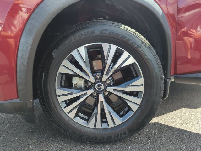 Certified 2021 Nissan Rogue SV FWD image 47