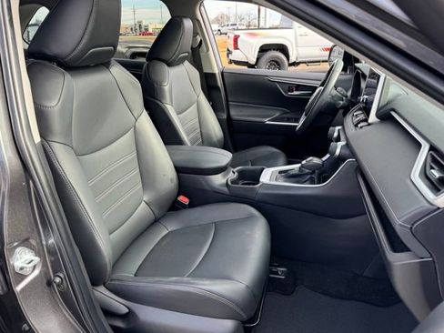 Used 2024 Toyota RAV4 XLE Premium image 10