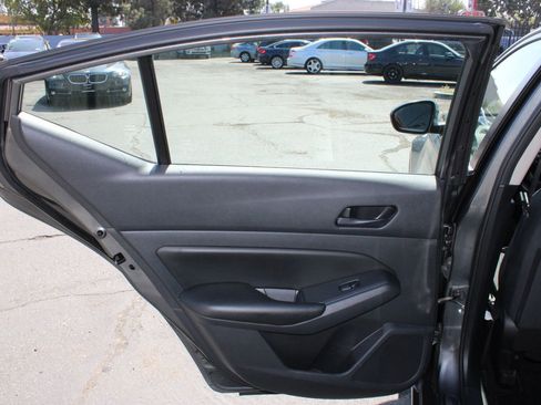 Used 2023 Nissan Altima 2.5 S image 11