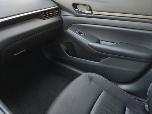 Used 2025 Nissan Altima 2.5 S image 23