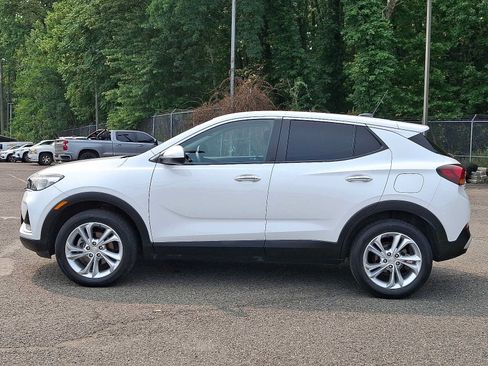 Used 2023 Buick Encore GX Preferred w/ Cold Weather Comfort Package AWD/4WD image 4