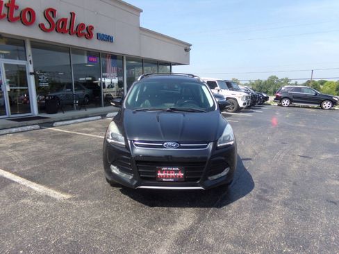 Used 2014 Ford Escape Titanium w/ Equipment Group 401A FWD image 2