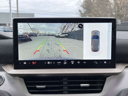 New 2025 Ford Explorer Active w/ Active Comfort Package image 19