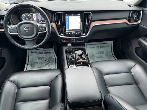 Used 2022 Volvo S60 T8 R-Design Expression w/ Advanced Package image 18