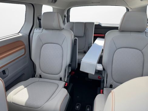 New 2025 Volkswagen ID. Buzz 1st Edition image 12