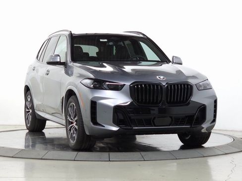 Used 2026 BMW X5 xDrive40i w/ M Sport Package AWD/4WD image 1
