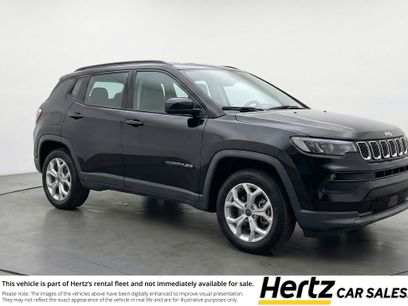 Used 2025 Jeep Compass Latitude