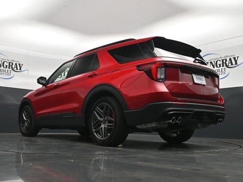 Used 2025 Ford Explorer ST w/ Sun And Sound Package RWD image 30