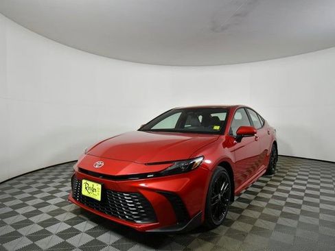 New 2026 Toyota Camry SE image 6