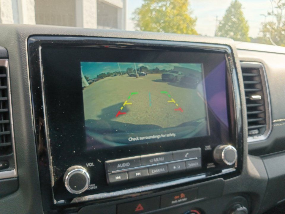 Used 2022 Nissan Frontier SV RWD image 19