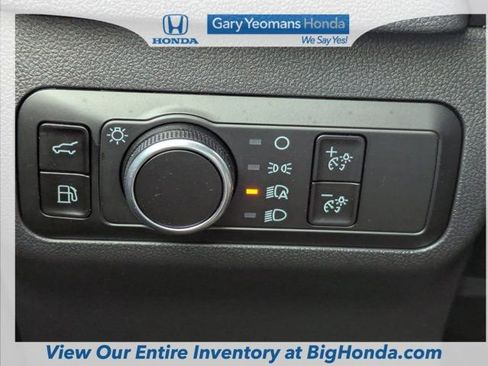 Used 2025 Ford Escape ST-Line w/ Equipment Group 301A image 26