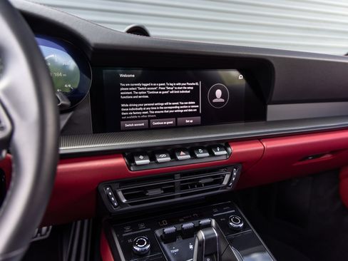 Used 2024 Porsche 911 Carrera GTS RWD image 16