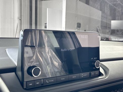 New 2025 Honda Accord SE image 8