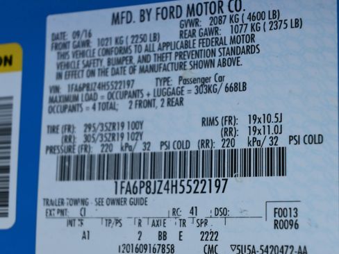 Used 2017 Ford Mustang Shelby GT350 w/ Electronics Package image 37